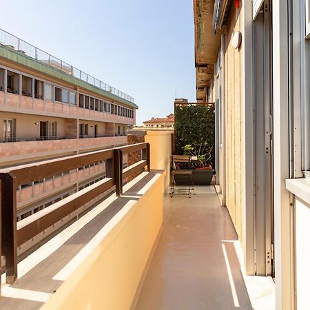 Livorno Central And Modern 2 Apts & 1 Room! Exterior foto