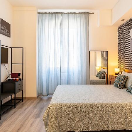 Livorno Central And Modern 2 Apts & 1 Room! Exterior foto