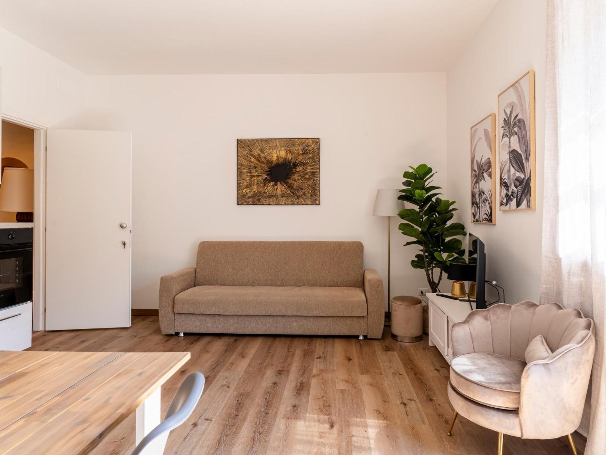 Livorno Central And Modern 2 Apts & 1 Room! Exterior foto